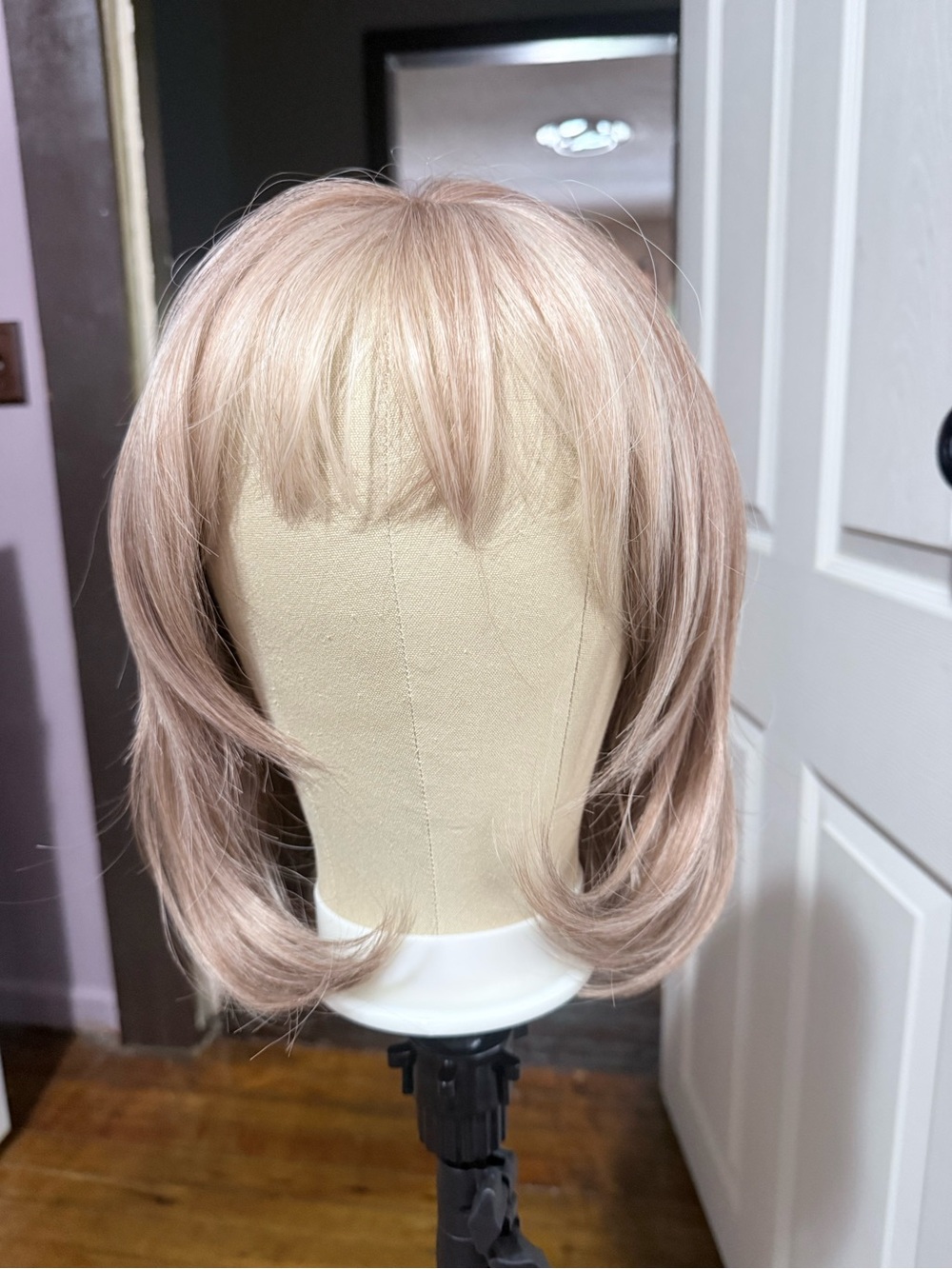 Latte colors.  Blonde Synthetic Wig with Soft Layers and Bangs